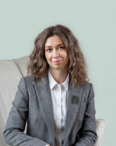 Яна Амінєва